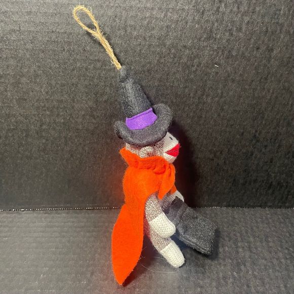 Seasons of Cannon Falls Sock Monkey Witch Ornament NWOT EXCELLENT! - Picture 5 of 9
